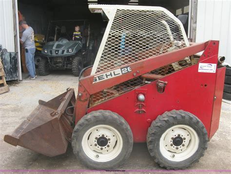 gehl 2600 skid steer loader specs|gehl 2600 for sale.